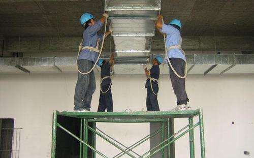 千級凈化室凈化管道設(shè)計(jì)需要注意的7點(diǎn)