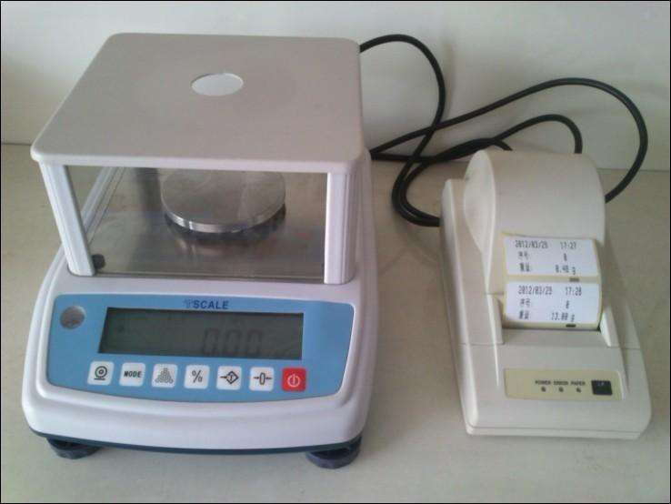 實(shí)驗(yàn)室天平